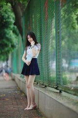 2025年正版资料免费大全最新版本下载_: 引发全球热议的决策，这背后的原因是什么？