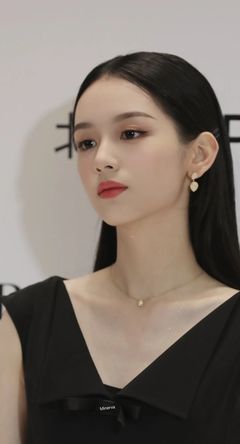 2025年澳门精选网站资料_: 耀眼的成就，是否彰显出我们的潜力？